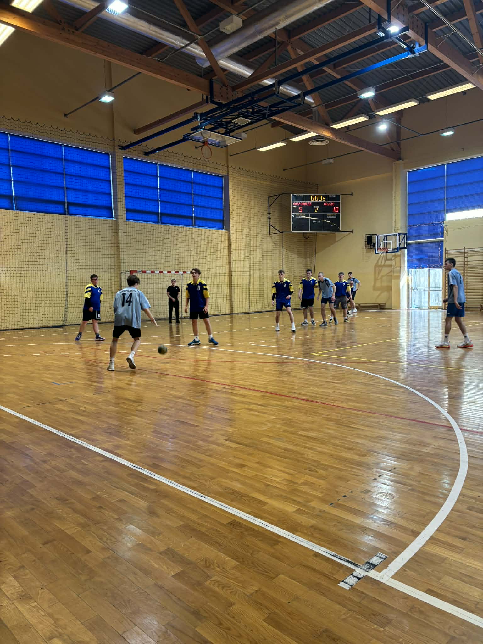 f4696915-da4c-496e-a82f-1e8a5ab50476